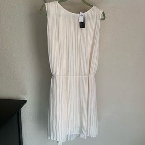 Banana Republic pleated swing dress - NWT
